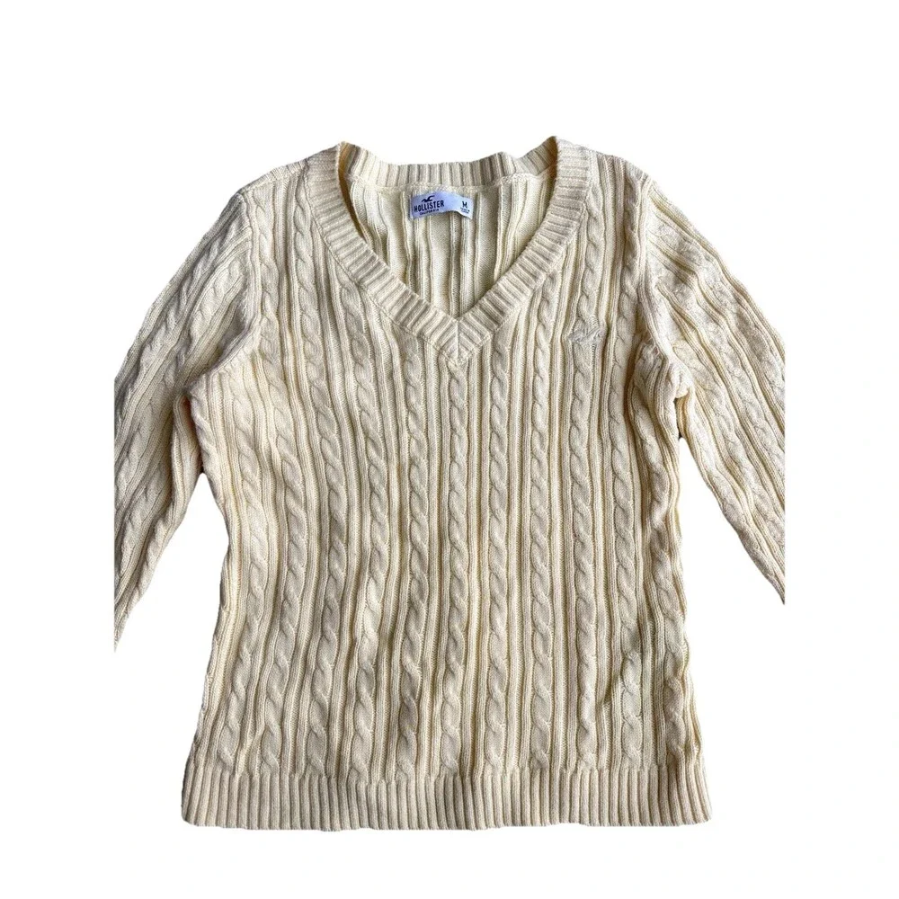 Hollister Women's M Yellow Cable-Knit V-Neck Pullover Sweater Long Sleeve